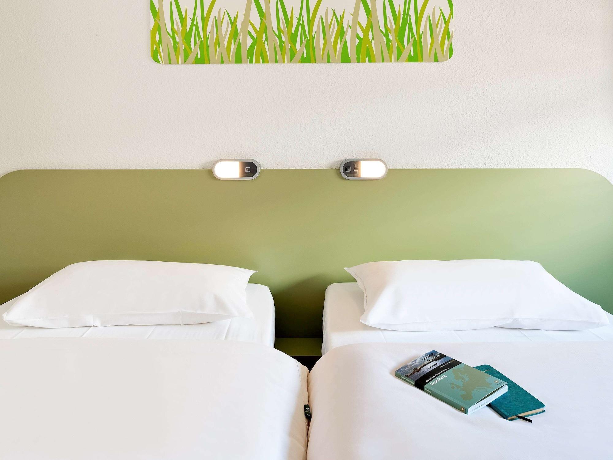 Ibis Budget 타르브 외부 사진