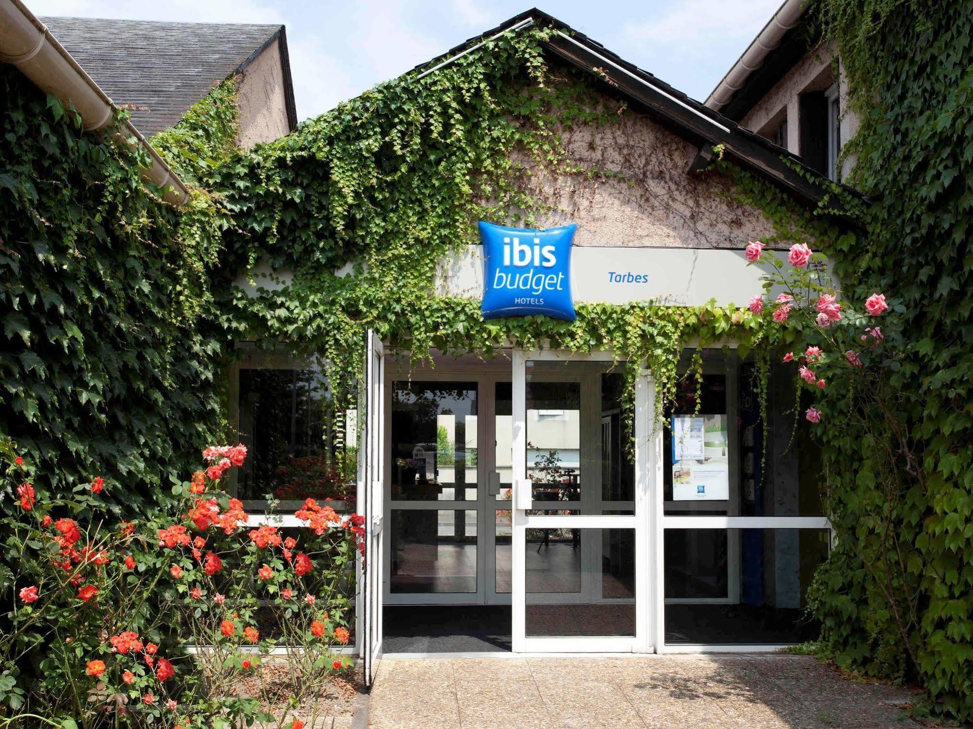 Ibis Budget 타르브 외부 사진