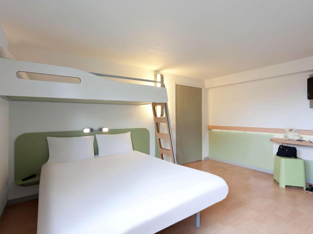 Ibis Budget 타르브 외부 사진